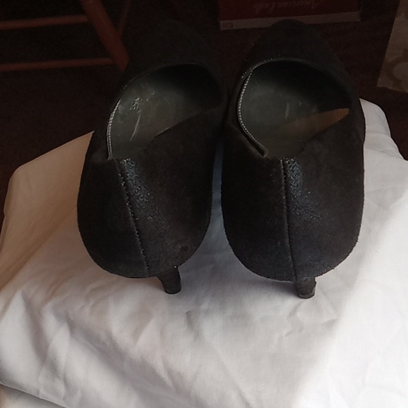 High heels - Picture 4 of 4